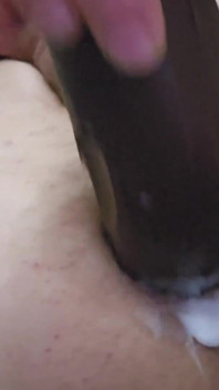 Îmi fut curul cu un vibrator bbc cu Big Gape și ejaculare