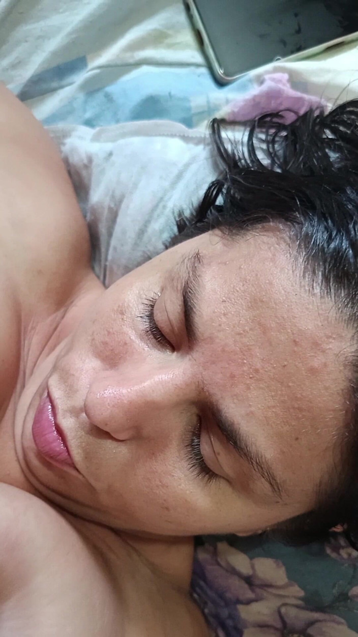 Sharinga: Sono stata birichina a casa di un mio amico