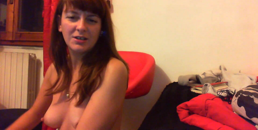 Nicoletta Embassi: この人形で自分に触れる方法を教えてくれるあなたの美しいイタリアの継母との2回目のセッション