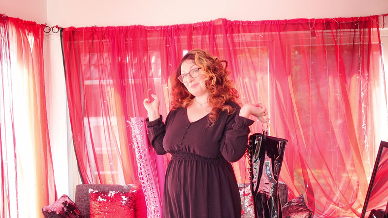 Arya Grander: Încearcă Haul: Cizme înalte cu coapse! Arya Grander