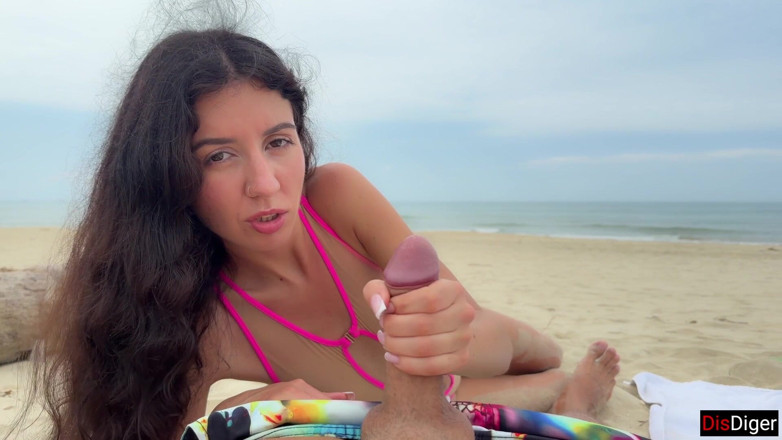 Dis Diger: Handjob on the Beach Huge Cum From Hand