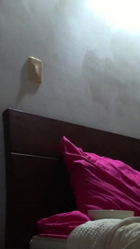 Cara descuidada llena de semen de grandota latina