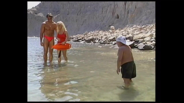 MMV films - The Original: Meravigliosa bagnina scopata e sborrata in bocca da un enorme...
