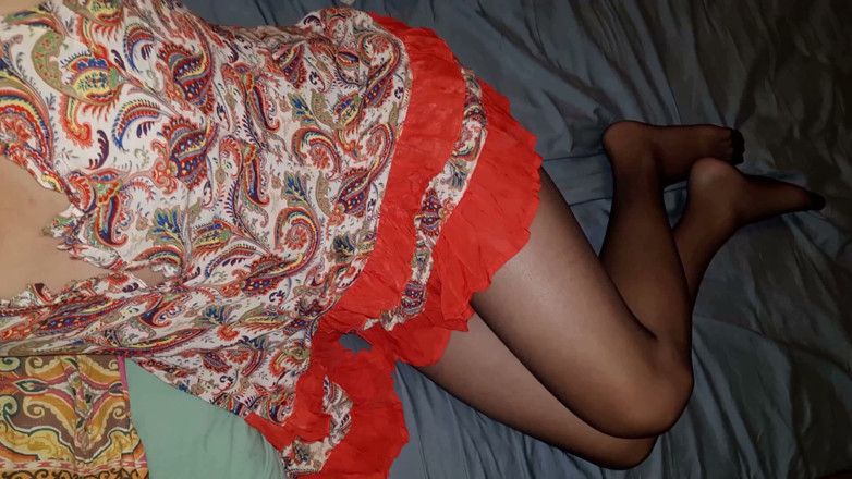 Dani Leg: Dani and Black Pantyhose