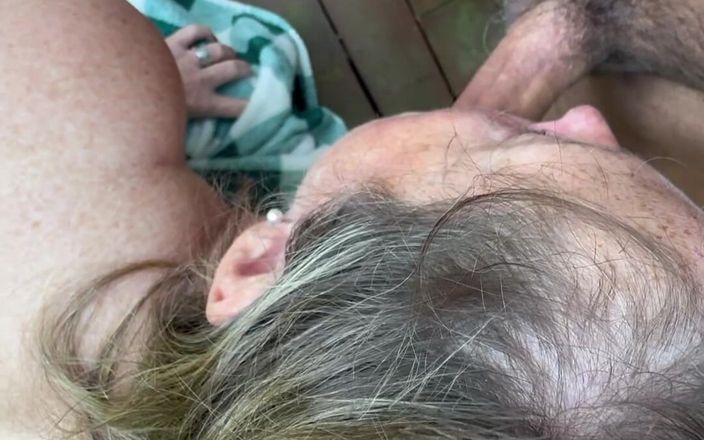Bonewizzard69: Bonemaiden, ohrring, morgen im freien blasen und schwanz reiten