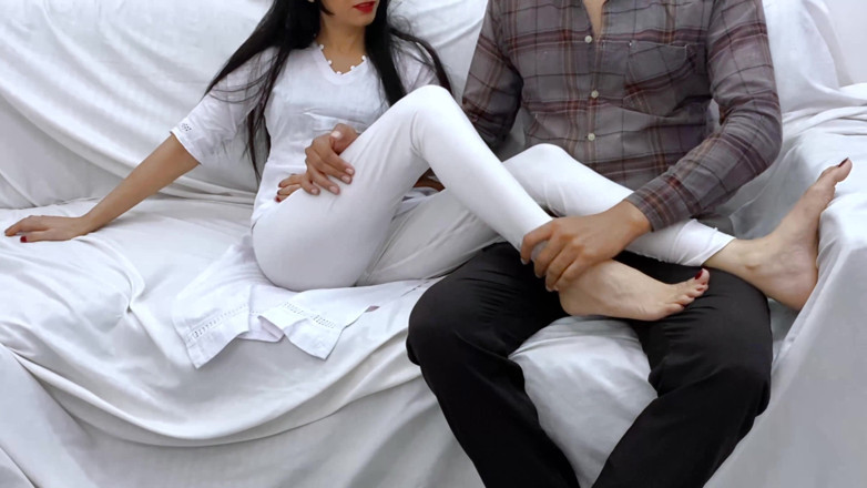 Desifilmy45: Videoclip Complet Romantic Și Sexual Cu Mine Și Soacra Mea, Cu Poveste...