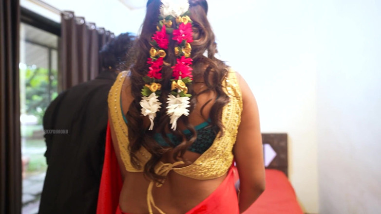 Kilash: Un couple desi indien sexy baise pour la première nuit...