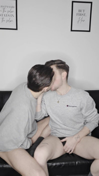Could Goon on Them Lips for Fucking Daysss