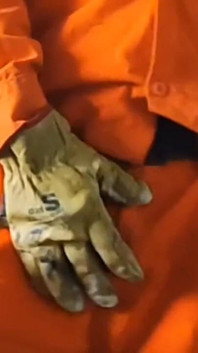 Road Worker Jerks off and Cums a Big Load After a Nap