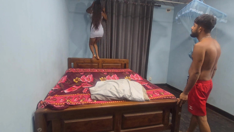 Shashi X: Steprother Accidentally Gets a Chance to Fuck Stepsister