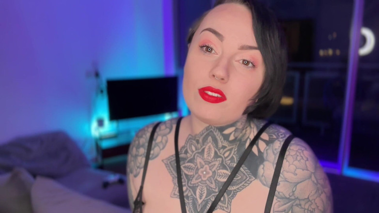 Miss Valentina: Il tuo reddito è il mio