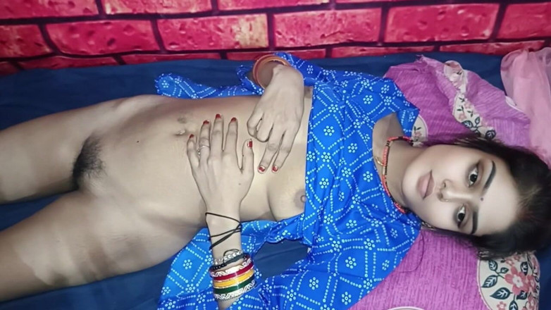 Ramashish: Nevlastní bratr nevlastní sestra sleduje velmi tvrdý sex video a...