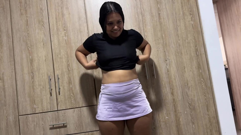 EMY_AND_JONH: Kakak Tiri Meminta Bantuan Bahawa Dia Merakam Latihannya Untuk Tiktok...