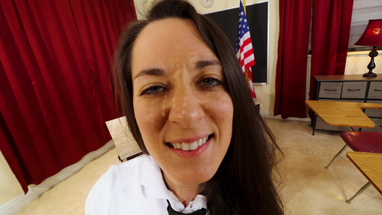 Collabz TV: Děvka studentka je ošukaná učitelem