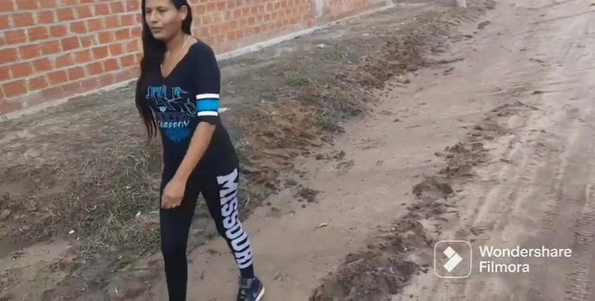 Karely Ruiz: Молоду повію спіймали на вулиці, її жорстко відтрахали в дупу, я закрив її молоде обличчя молоком
