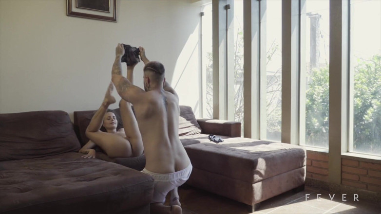 Fever Films: Trío sexy con mis mejores amigas