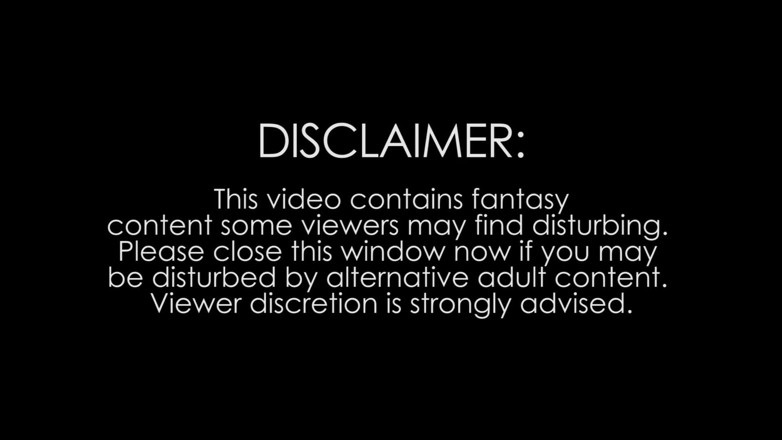 Pretty Dirty: Amara romani si è bagnata di fronte al patrigno