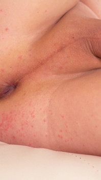 Cute Newcomer Gwyndoline Moon Gets Filthy with Her Favorite Toys
