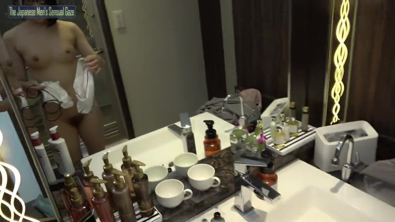 Sky Angel: La noche subterránea de Bloom mientras el talento adulto limpio...