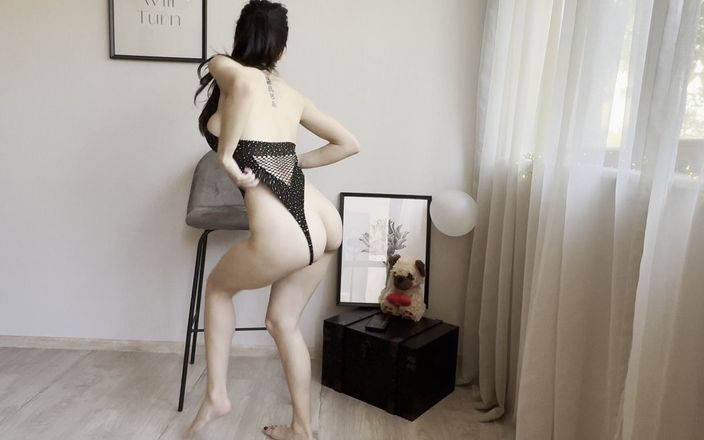 silicone_brunette: 11 minuti di twerk