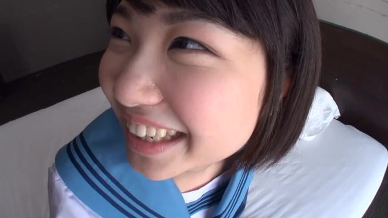 CherryBONBON: Un bărbat de vârstă mijlocie și o frumusețe în uniformă