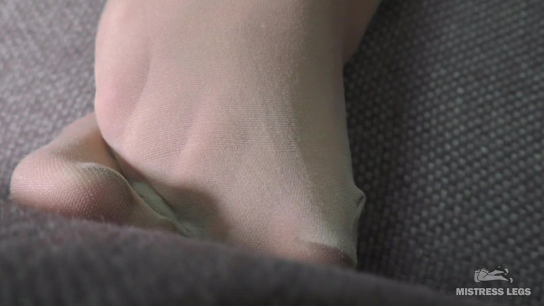 Mistress Legs: Sexy soles closeups in sheer nude pantyhose