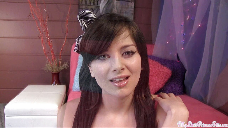 Princess Ellie Idol's Femdom Funhouse: Sessiz büyüleyici fantezi