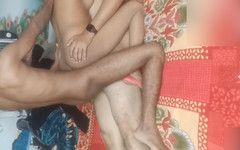 Nisha bhabhi ki chudai: 3. den trojky s přítelem a manželem