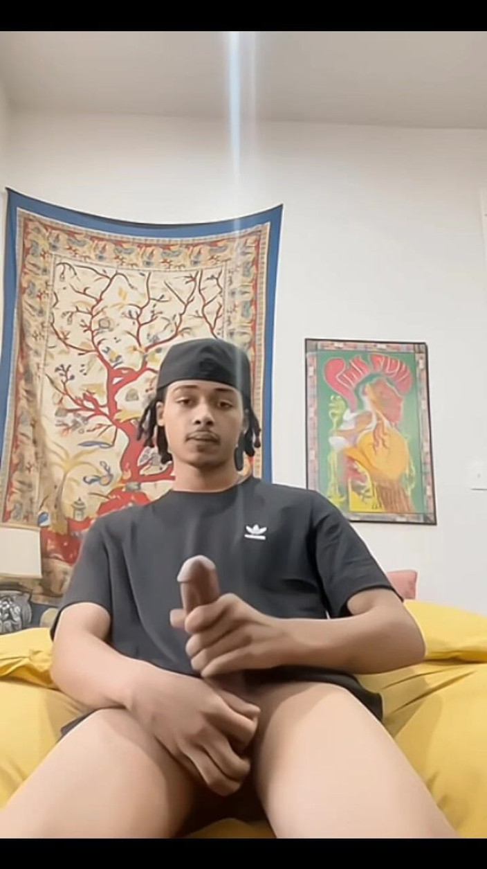 DamagedUnity9: Il simpatico gay accarezza il suo grande nero