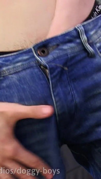 Really hot 18 year old boy wanking on camera