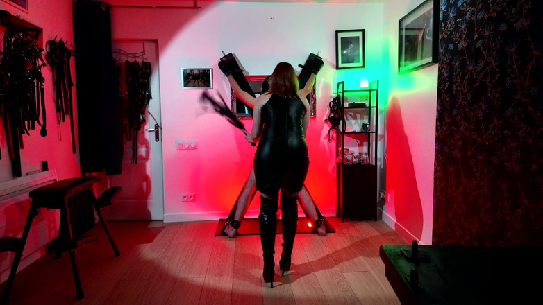 InannaJustice: Inanna Justice's Dance of Discipline: Kiedy mój chłosty śpiewa, widzisz posłuszność