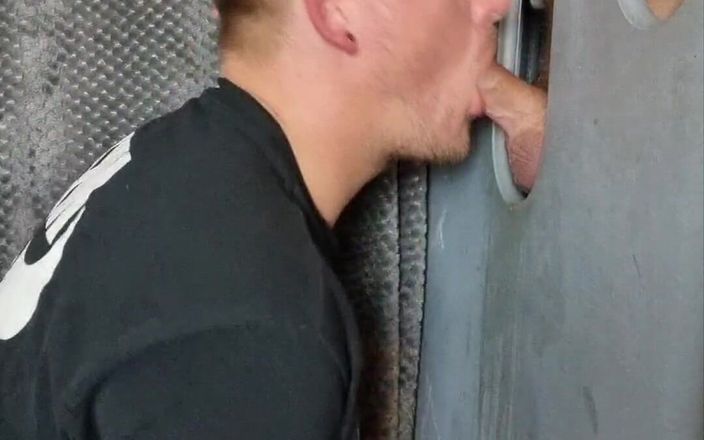 Gay naughty welsh: Man heeft me meervist bij kijkgat