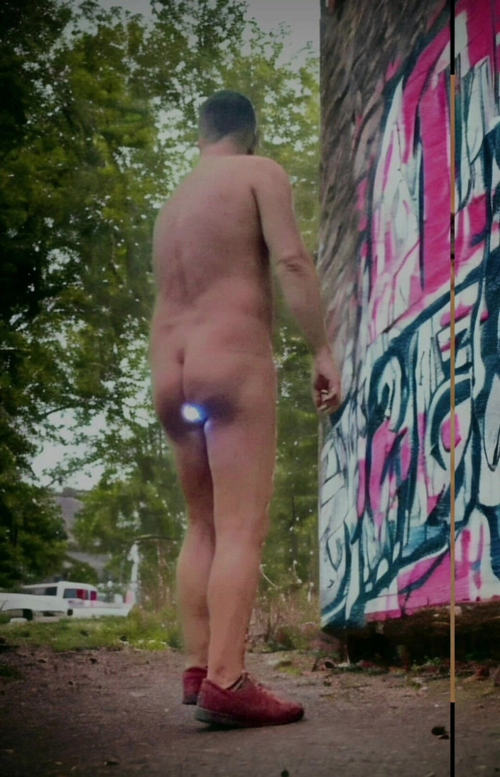 MaleModel: Videos de fotos al aire libre desnudas