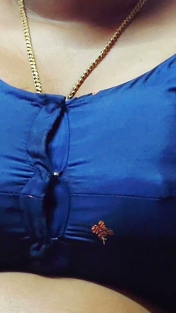 Desi Mohini: Sexy Madam