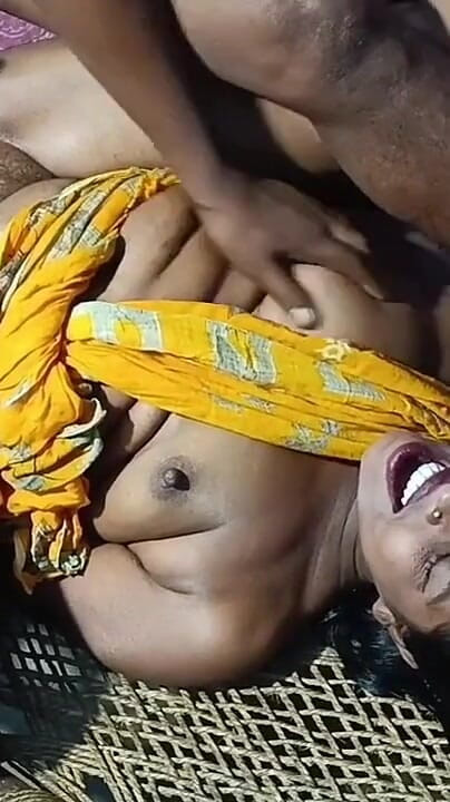 A Village Young Wife Fucked by Her Grandfather (Soma das) A Village Young Wife Fucked by Her Grandfather (Soma das)