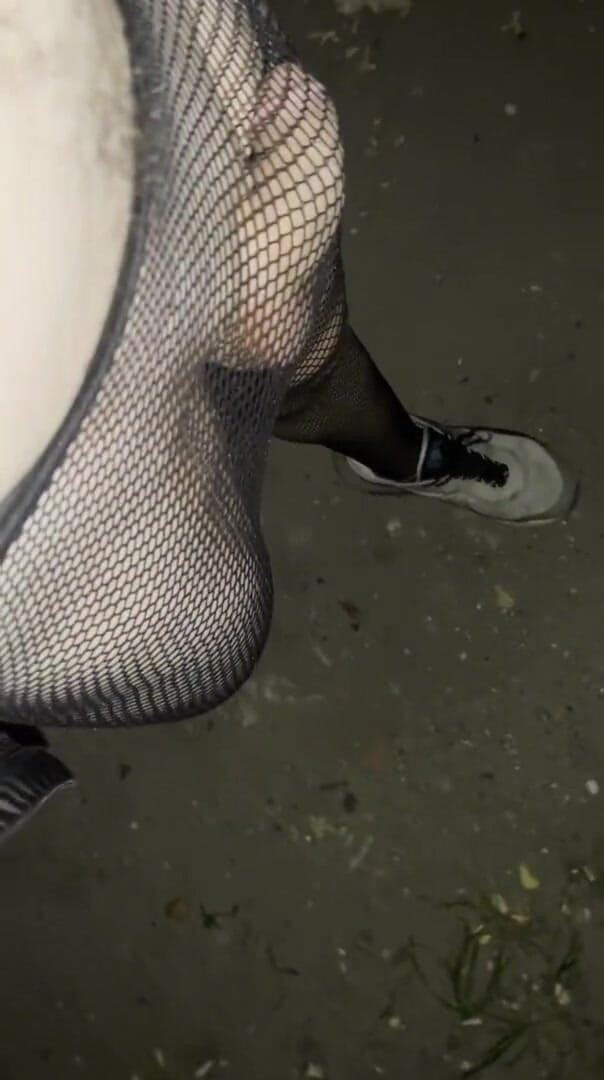 Apomit: Night walking in pantyhose close road teen boy flash no...