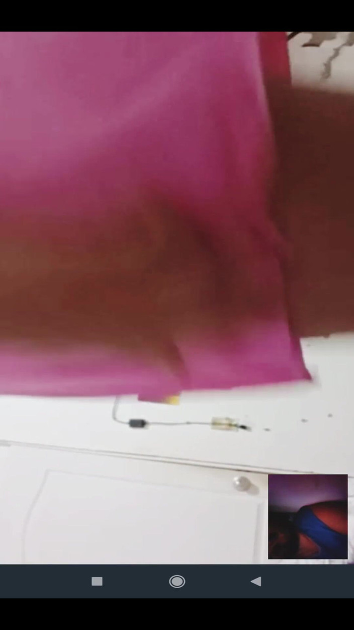 Karmicoxv: Videollamada por whatsapp de un profesor de la uni es...