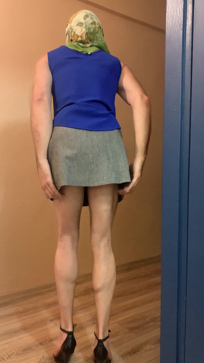 cd_aysemmm: Ma petite chatte excitée et mon trou étroit