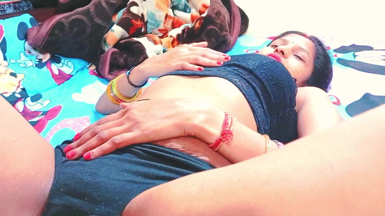 BadAim6: 인도 아시안 인도 여친 남친 포르노 스타 Tejashwini와 Akash 하드코어 Kising, 자지로 핥고 따먹기