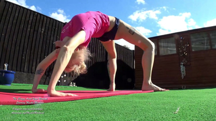 Porno angels: Masha Markova yoga workout