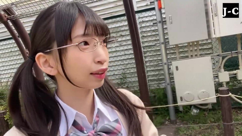 J-Cams: Thrilling Lift-up Passion and Daring Exposure Ignite Forbidden Desire - a