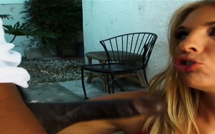 FapFlare: Jordan Kingsley’s MILF Pussy Gets Deeply Fucked by a Huge...