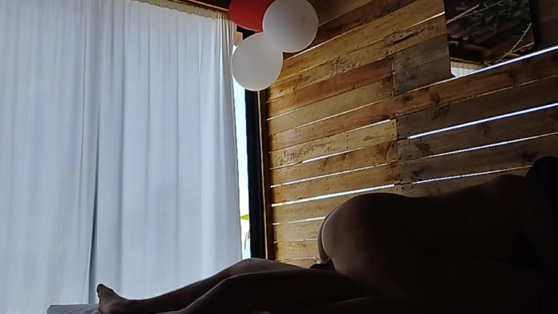 1lindapareja: Arabská macecha jezdí na egyptském ptákovi se svou anální hračkou