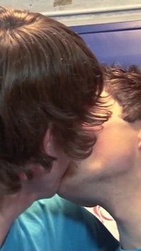 Exclusive video Bareback: Trio of hot and sexy twin come together in an anal fuck