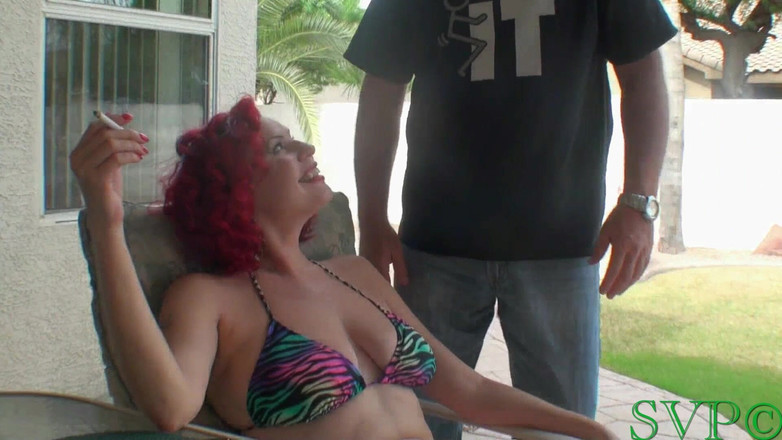 Big tit MILF'S GILF'S and girls: 大奶子红发熟女喜欢挑逗