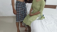 Priya ki Papa: Salu把她姐夫的衣服藏在大甘德下