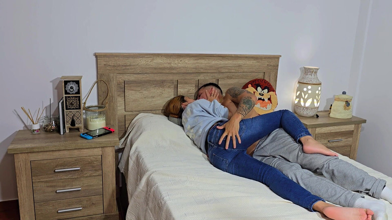 Labestiaylabella: Aku dientot habis-habisan sama pacarku sampai crot di dalam