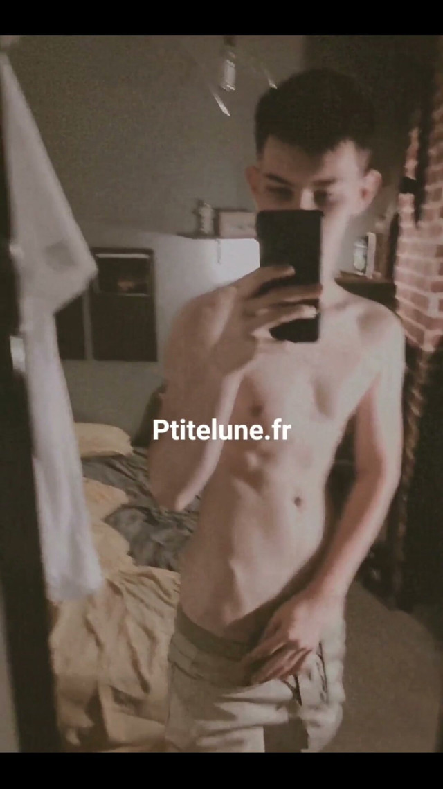Striptease (Ptitelune)