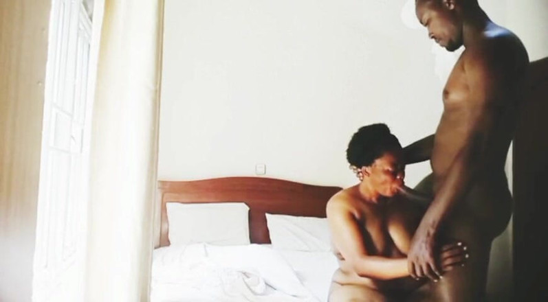 Bad boy studio: Echter sugarmumy wurde im hotel erwischt beim ficken mit ihrem...
