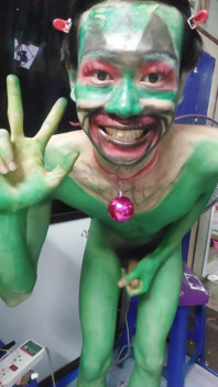 Take off Your Clothes and Jerk off with a Pen and Write a Clown